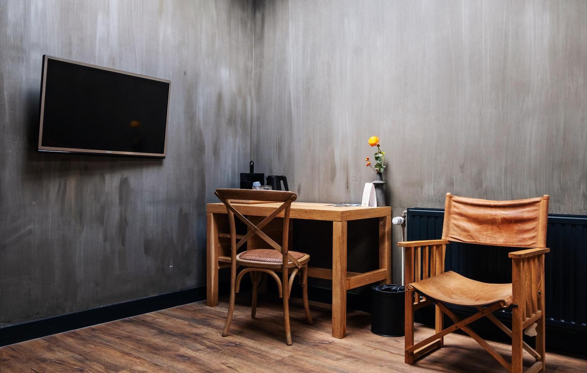 City Center Lodge Утрехт Екстериор снимка