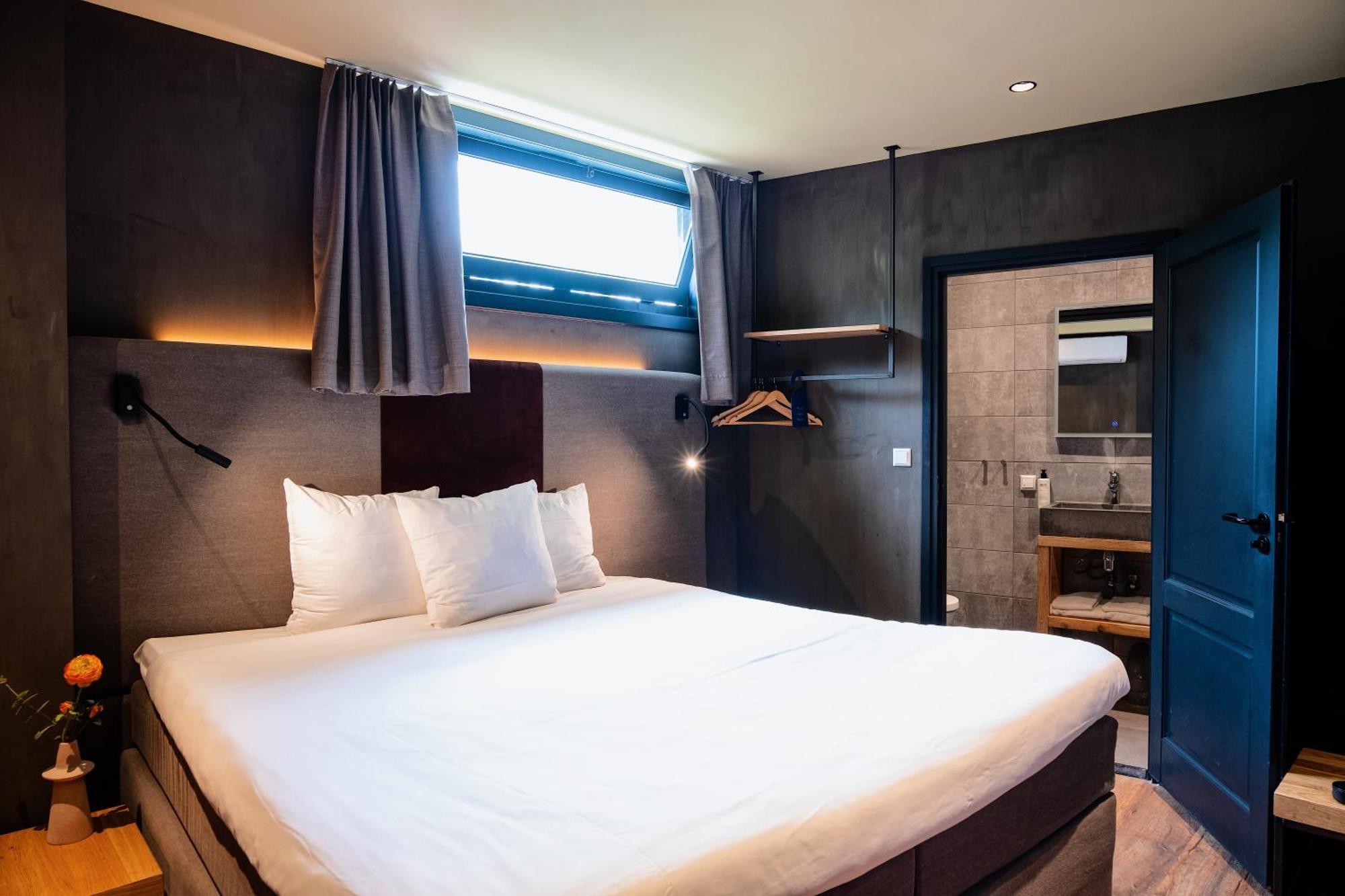City Center Lodge Утрехт Екстериор снимка