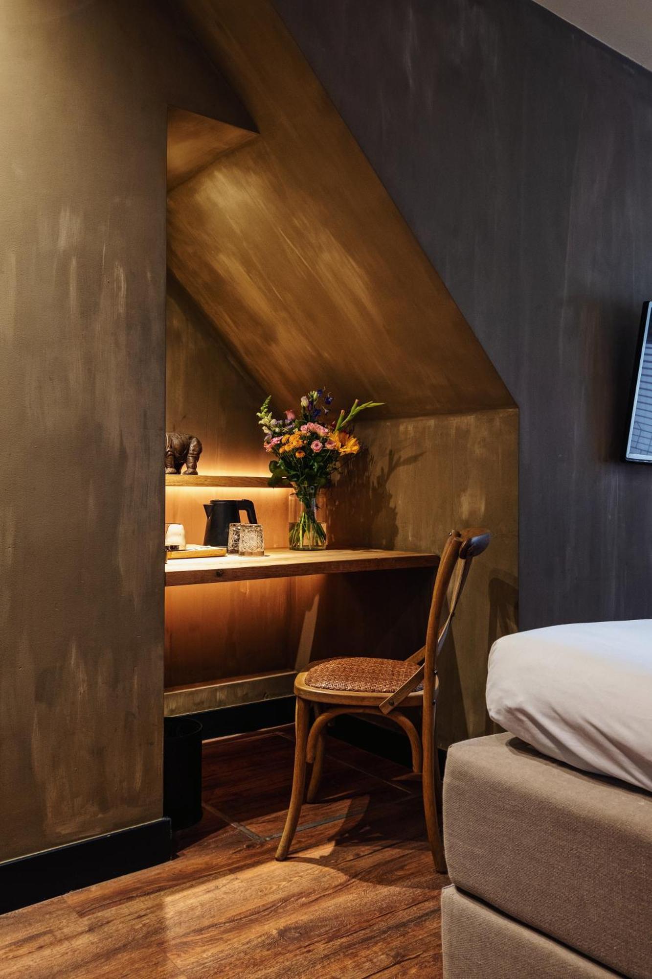 City Center Lodge Утрехт Екстериор снимка
