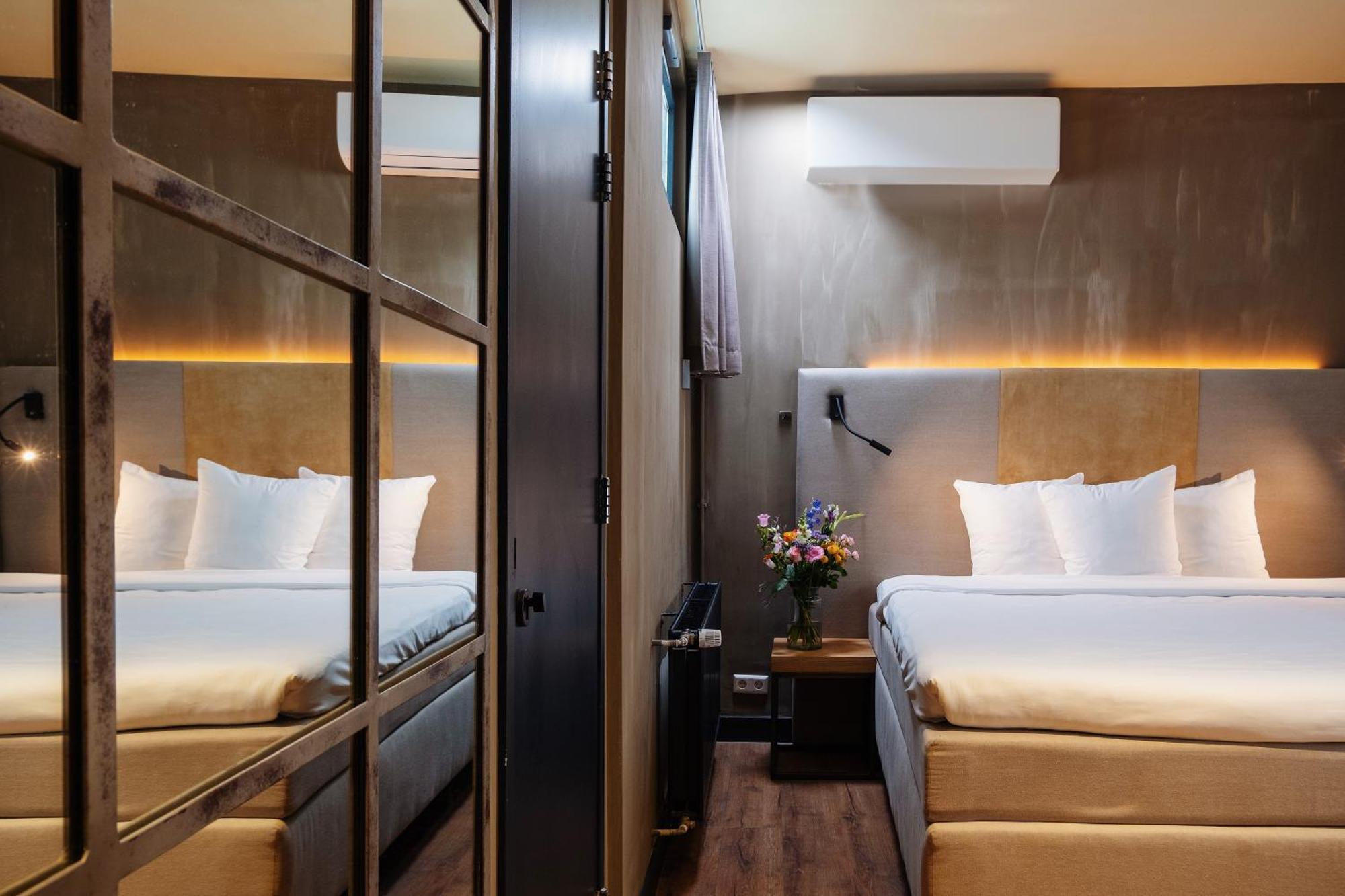 City Center Lodge Утрехт Екстериор снимка