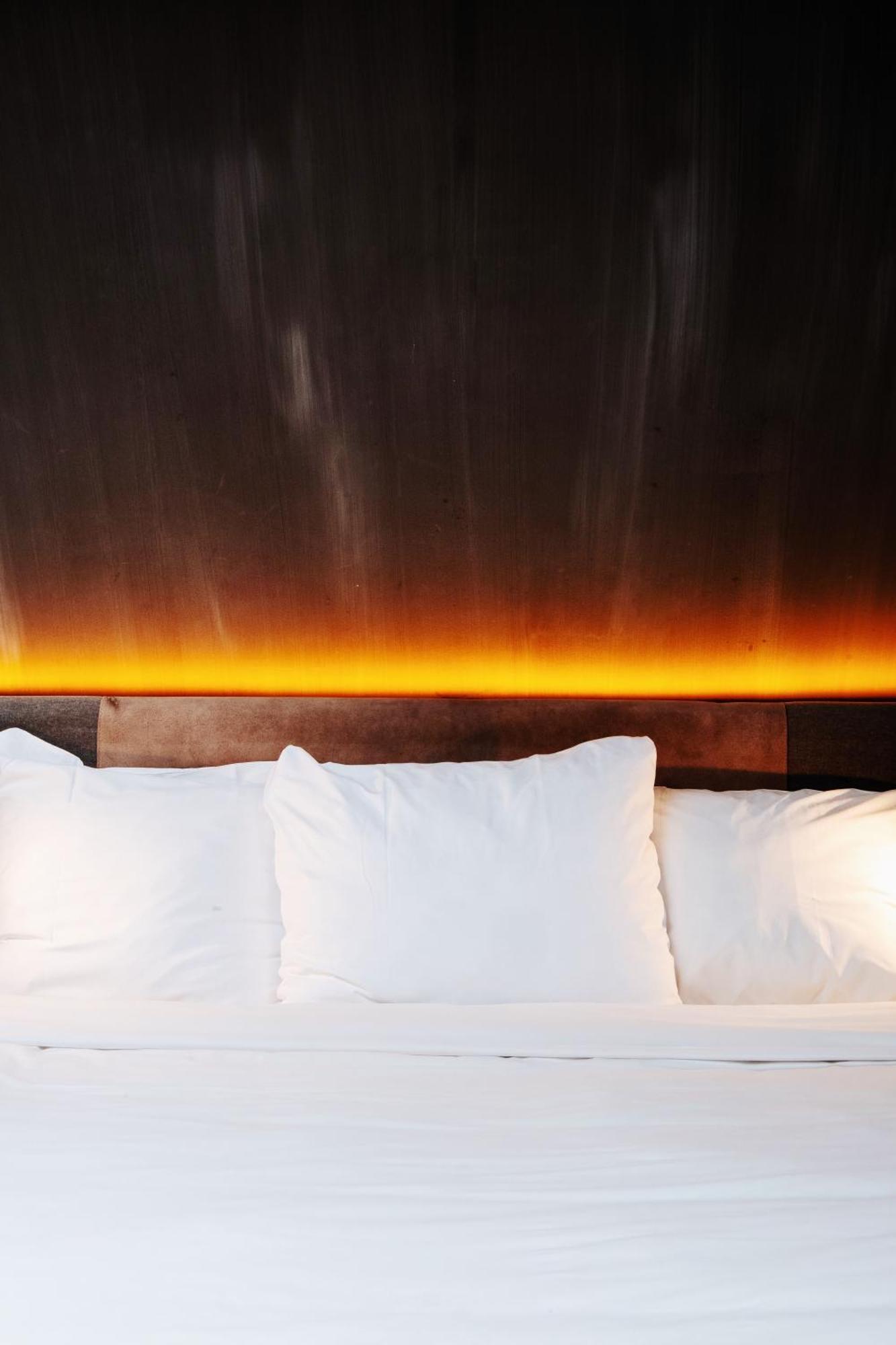 City Center Lodge Утрехт Екстериор снимка